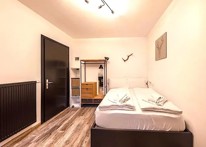 Life Room